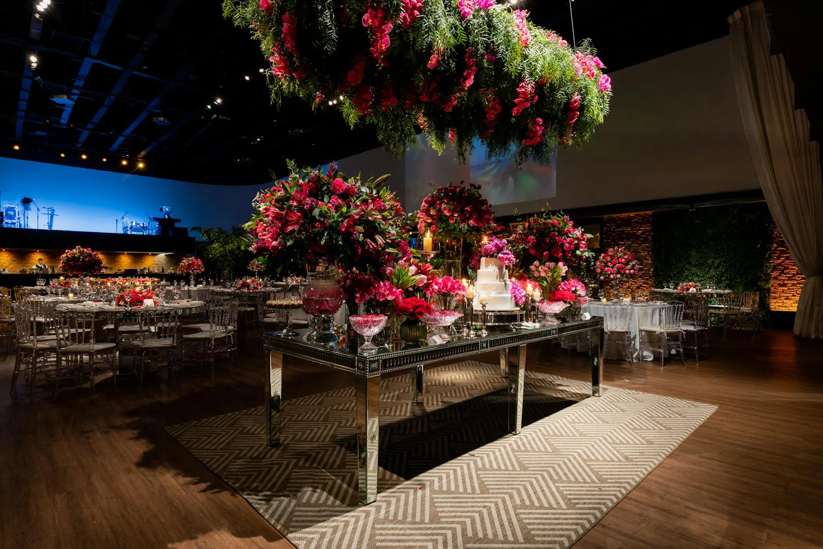 Elegant wedding venue table setup
